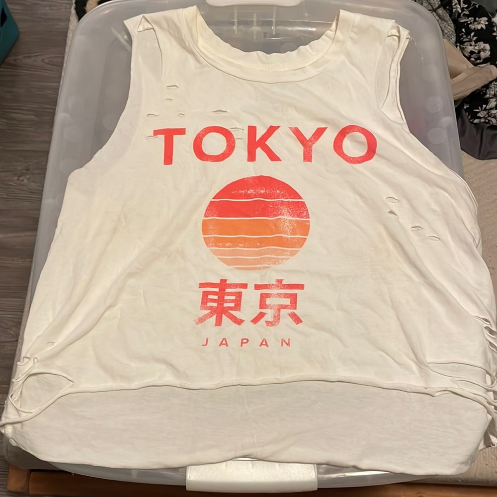 Crop top